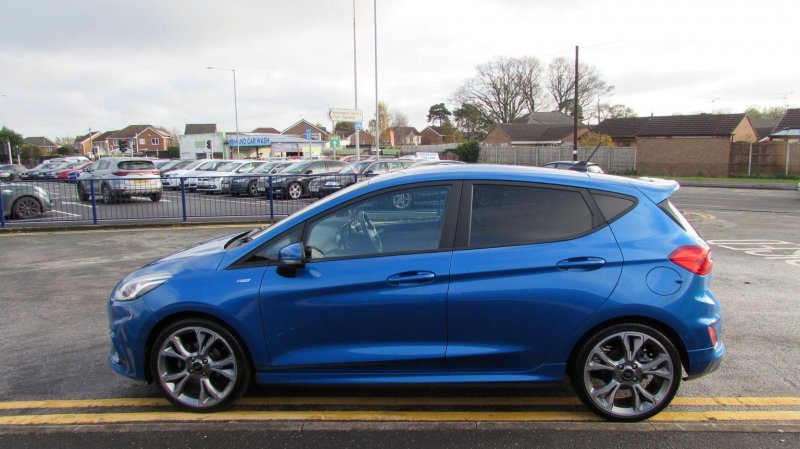 FORD FIESTA