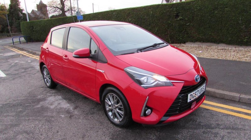TOYOTA YARIS