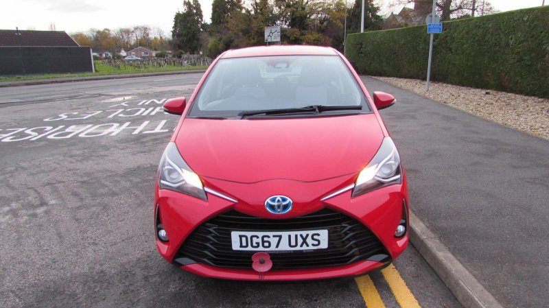 TOYOTA YARIS