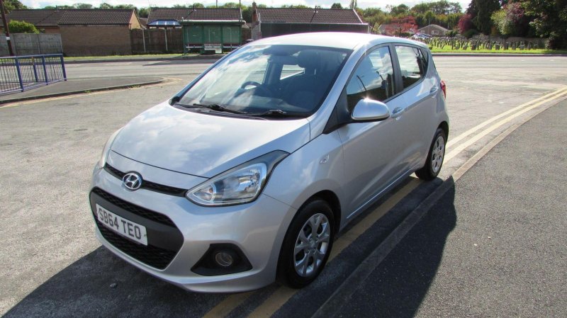 HYUNDAI I10