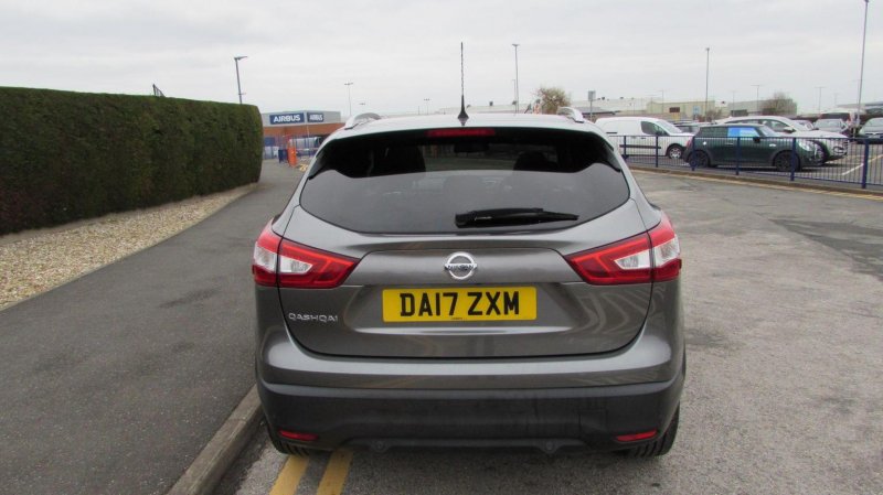 NISSAN QASHQAI
