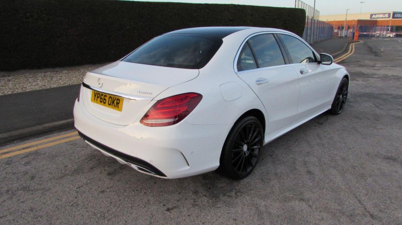 MERCEDES-BENZ C CLASS