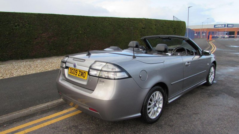SAAB 9-3