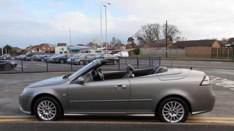 SAAB 9-3