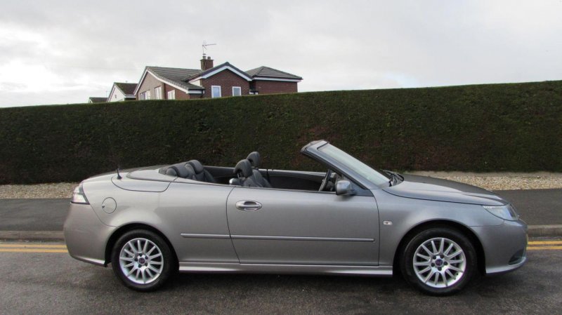 SAAB 9-3