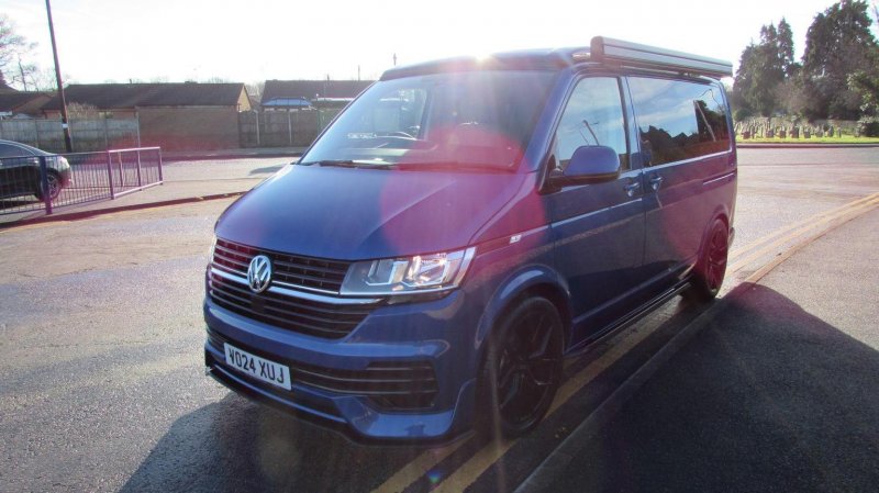 VOLKSWAGEN TRANSPORTER
