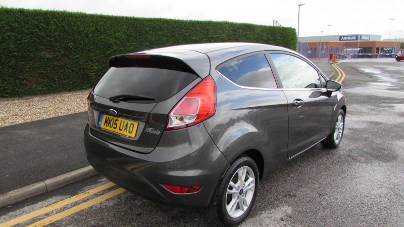 FORD FIESTA