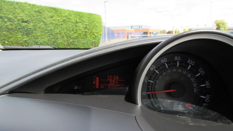 TOYOTA VERSO