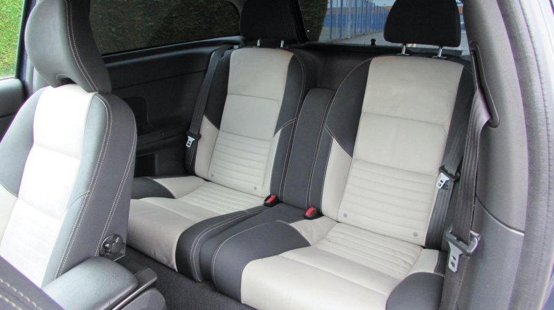 VOLVO C30