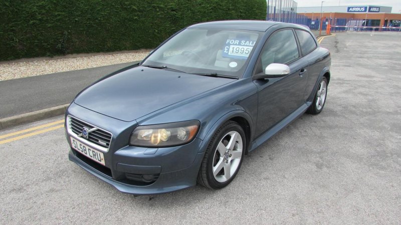 VOLVO C30