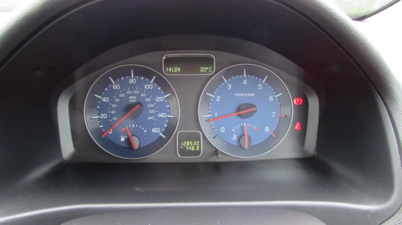 VOLVO C30