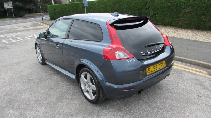 VOLVO C30