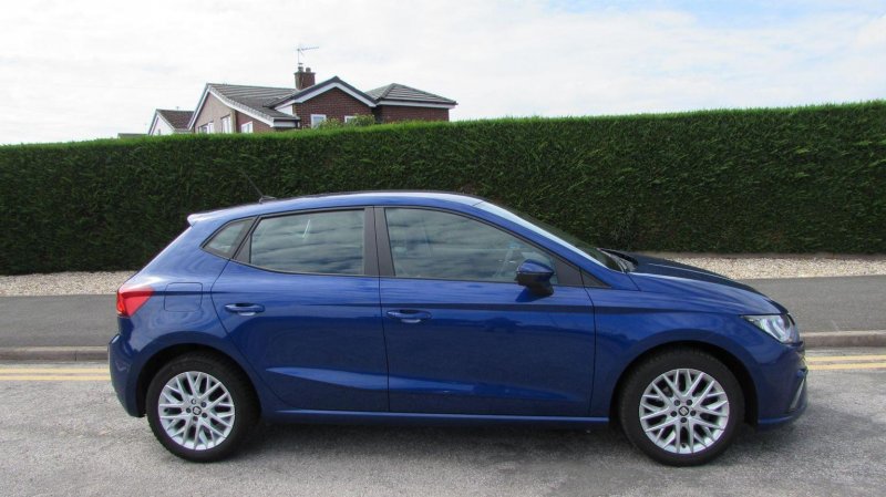 SEAT IBIZA