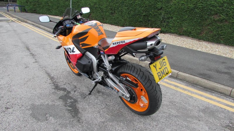 HONDA CBR600RR